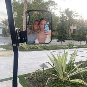 Meet your Posher, Reese